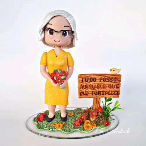 Topo de bolo vovó personalizada em biscuit