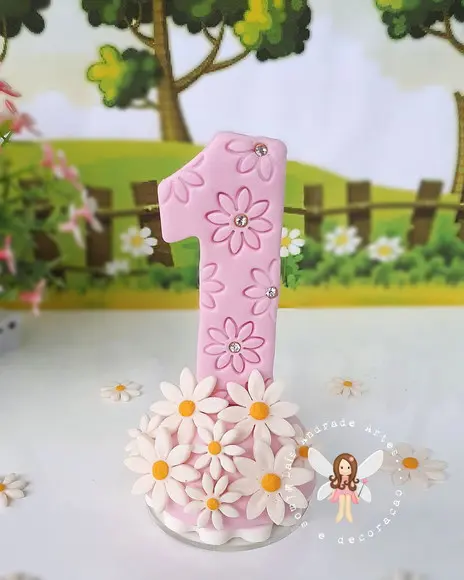 Vela Margarida Feita em Biscuit