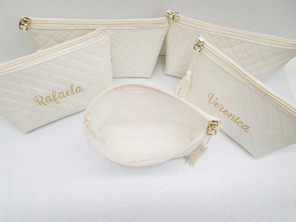 Necessaire Pers.lemb. com 2 Bordados