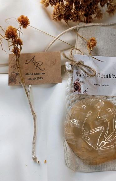 Kit Presente|óleo de Banho, Sabonete Massageador e Ecopad