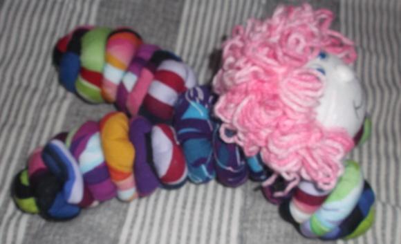 Boneca Dorminhoca de Fuxico
