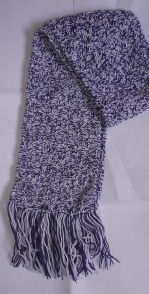 Cachecol Roxo com Branco - Tricô