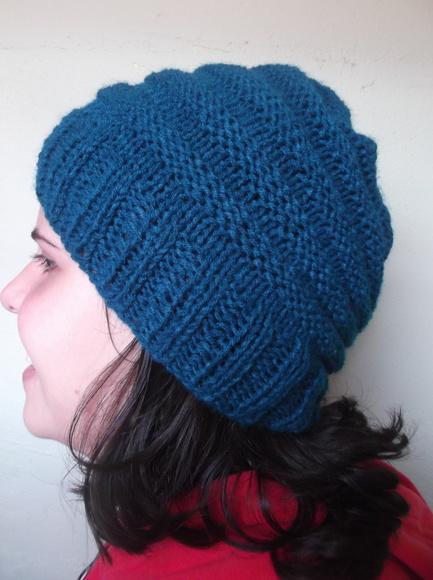Gorro de Tricô à Mão