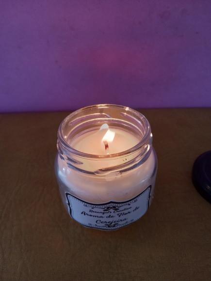 Vela com Aroma de Flor de Cerejeira de 90 ml
