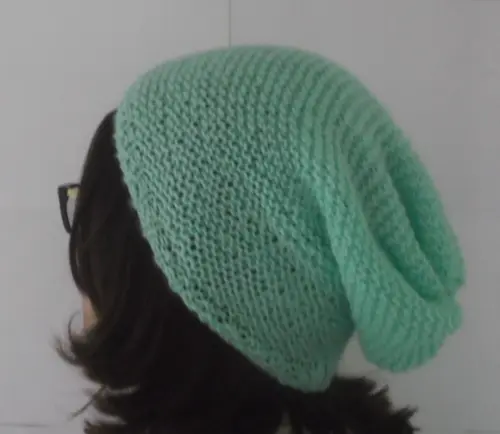 Gorro Caído de Tricô