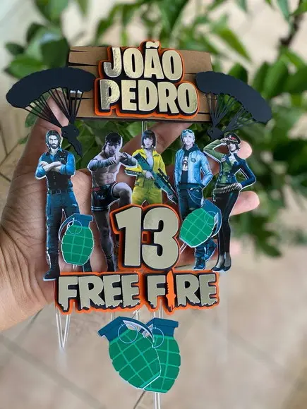 Arquivo de Corte - Topo de Bolo - Freefire