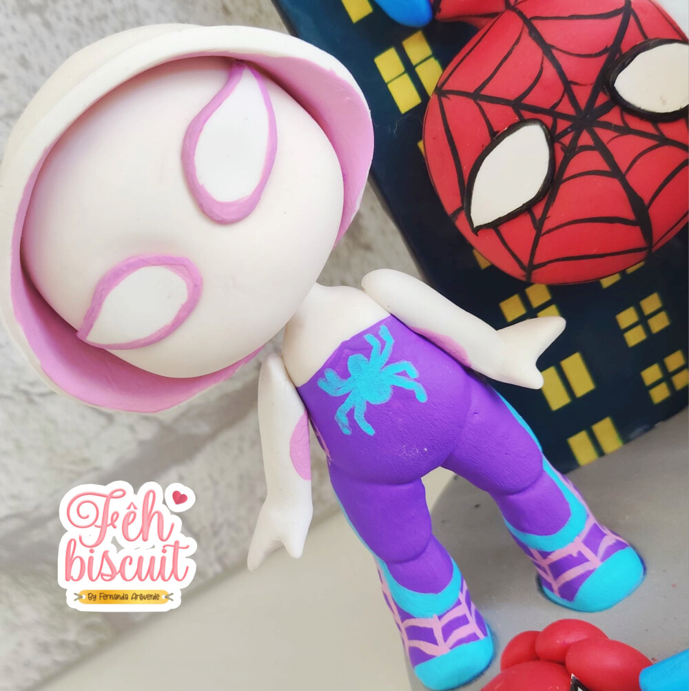 Topo de bolo homem aranha de biscuit