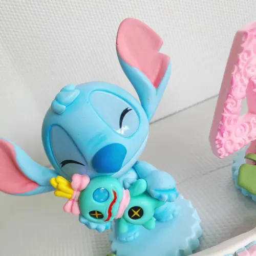 Velinha do Stitch Rosa