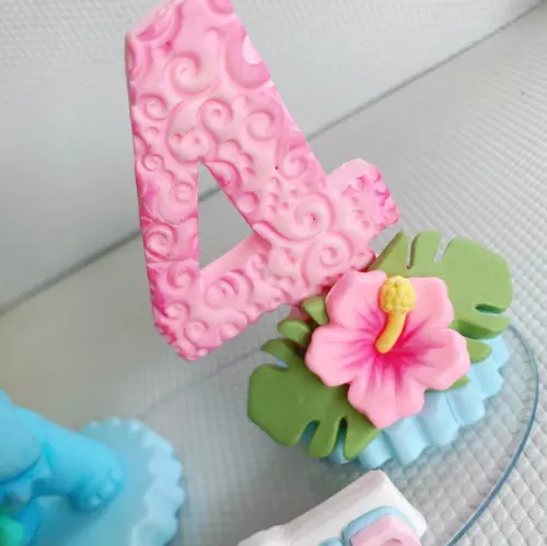 Velinha do Stitch Rosa