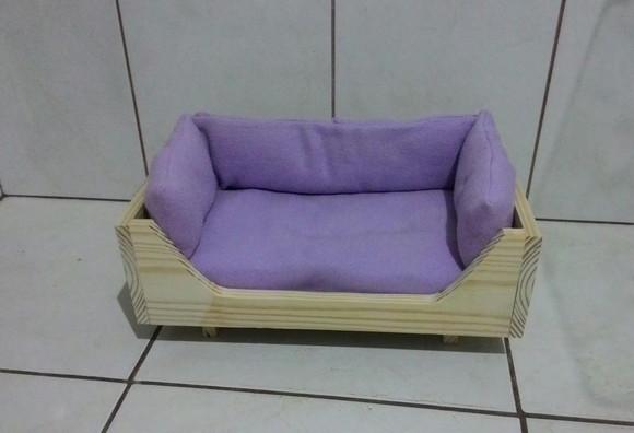 Cama Pet de Madeira com Colchão