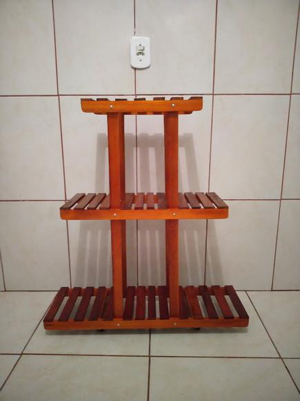 Estante Expositor com Rodízios para Plantas Horta Vertical