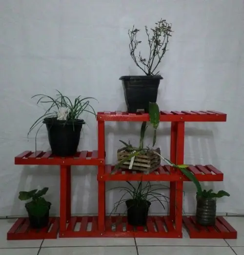 Expositor para Plantas/ Jardim Suspenso/ Floreira de Chão