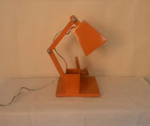 Luminária de mesa porta celular e porta canetas