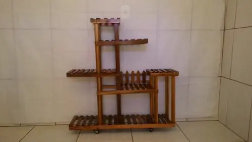 Suporte para Plantas/ Floreira de Chão com Rodízios/ Jardim