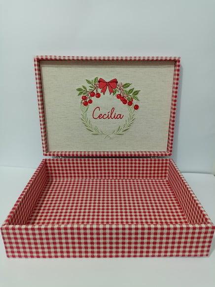 Caixa Maternidade Linho Xadrez Vermelho