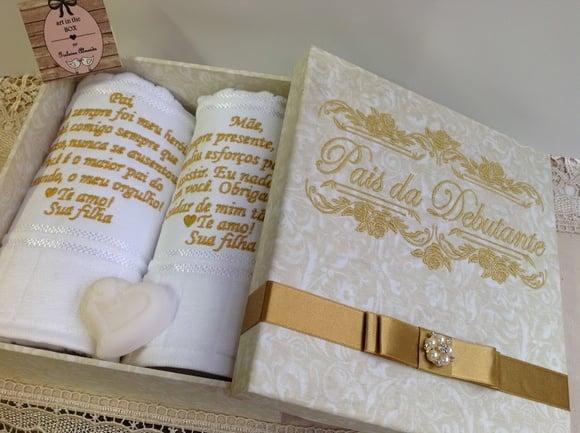 Caixa para os Pais da Debutante Lembrança 15 Anos