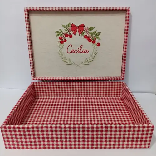 Caixa Maternidade Linho Xadrez Vermelho
