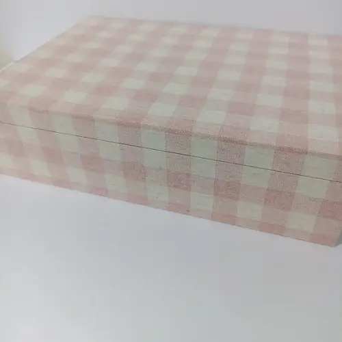 Caixa Maternidade Xadrez Rosa