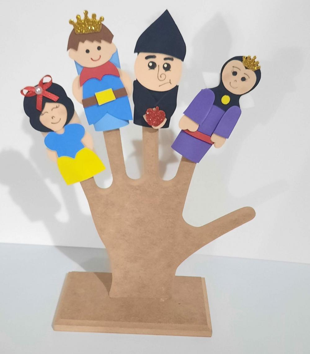 Dedoche Branca de Neve e os 7 Anões