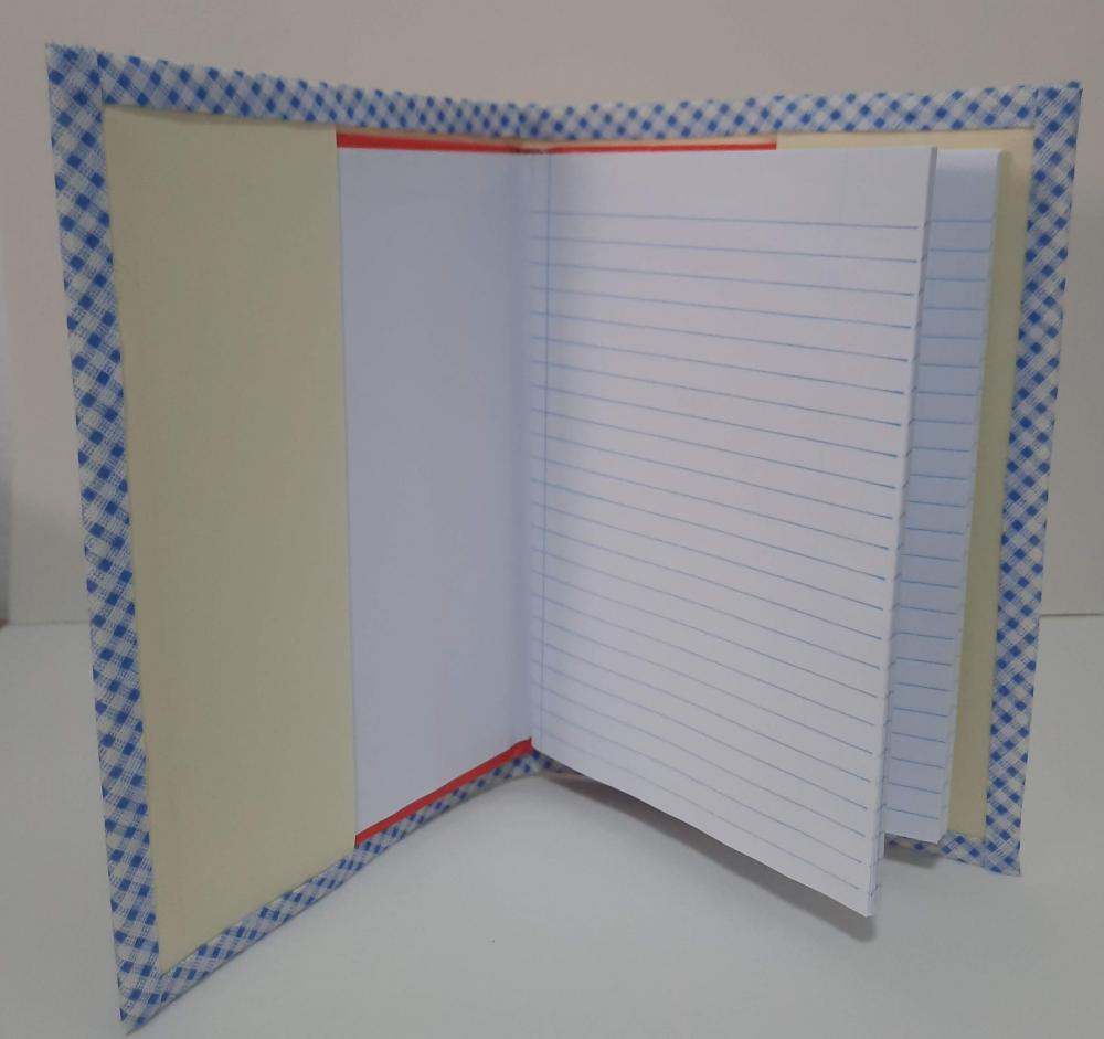 Capa de caderno removível