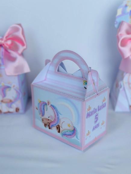 Caixa Maleta do Unicornio com Aplique em 3d.