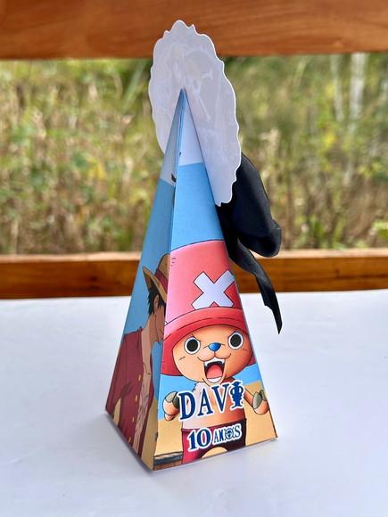 Caixa Pirâmide / Cone do One Piece