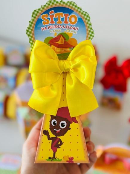Caixa Pirâmide/cone do Pica Pau Amarelo