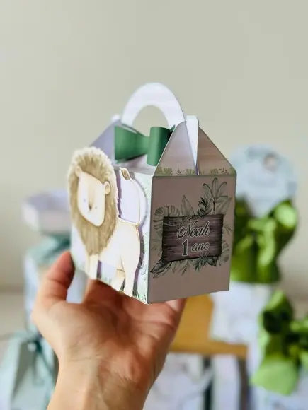 Caixa Maleta do Safari em Aquarela com Aplique em 3d.