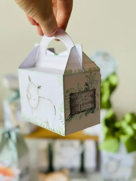 Caixa Maleta do Safari em Aquarela com Aplique em 3d.