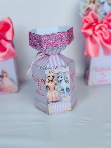 Caixa Meia Bala Barbie Unicornio