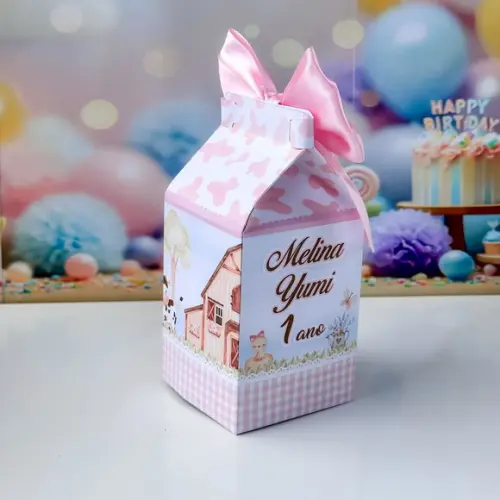 Caixa Milk da Fazendinha Rosa/menina
