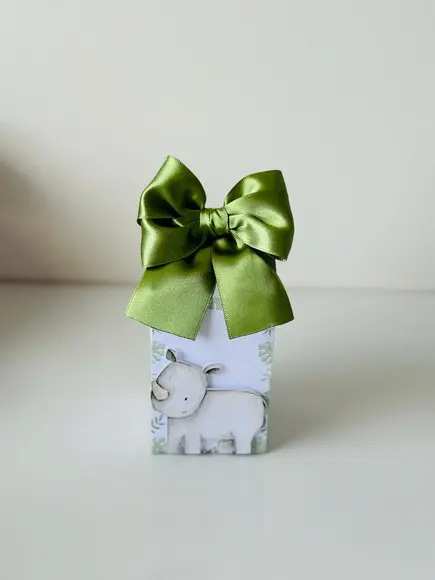 Caixa Milk do Safari em Aquarela com Aplique em 3d.