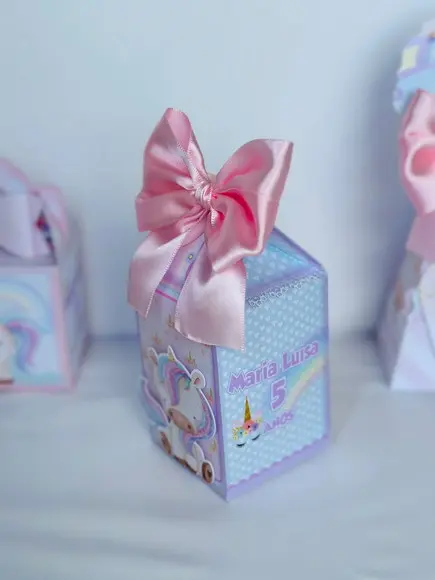 Caixa Milk do Unicornio com Aplique em 3d