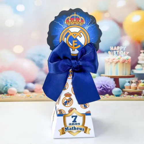 Caixa Pirâmide / Cone do Real Madrid.