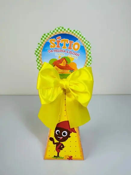 Caixa Pirâmide/cone do Pica Pau Amarelo
