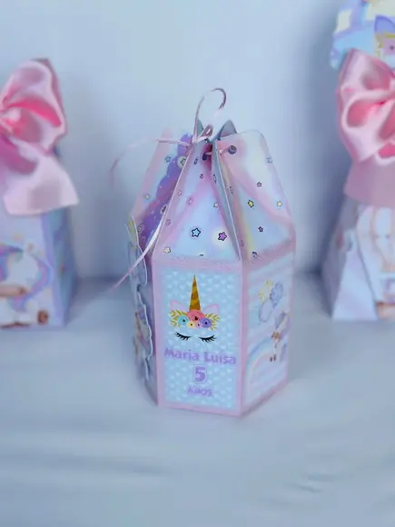 Caixa Saquinho do Unicornio com Aplique em 3d.