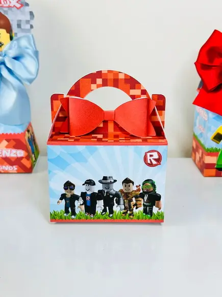 Kit 28 Caixas do Roblox