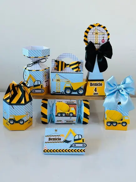 Kit 42 Caixas de Construção com Aplique em 3d