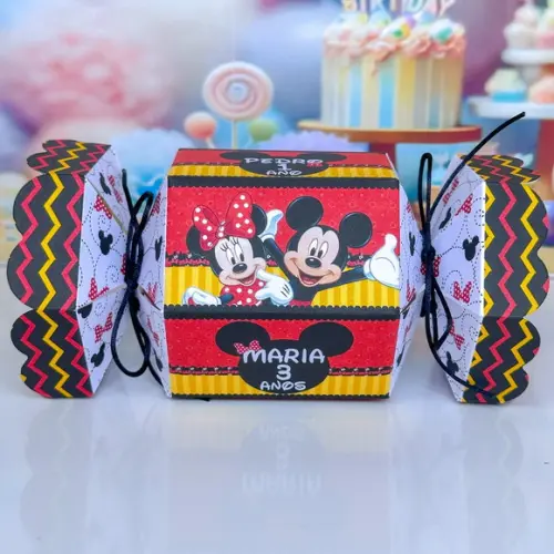 Kit 56 Caixas do Tema Mickey e Minnie