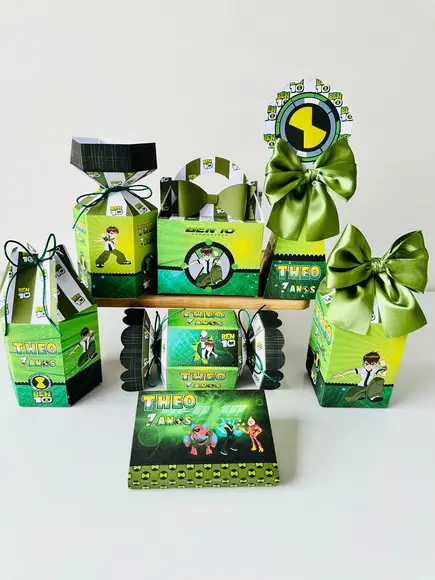 Kit 70 Caixas do Ben 10