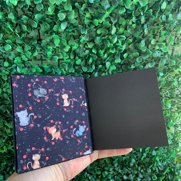Mini Álbum de Fotos Artesanal em Couro Natural 13x13 cm | Até 3