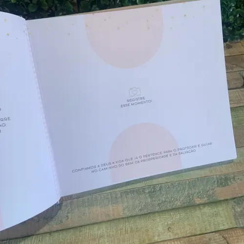 Álbum de Fotos para batizado modelo com parafusos