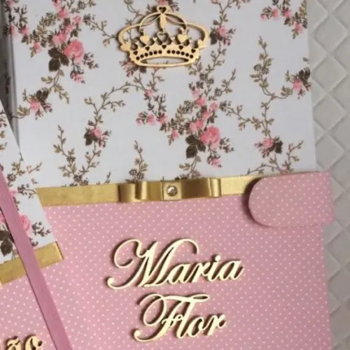 Capa para caderneta de vacinação Floral ouro Luxo 003