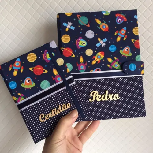 kit Capa para Caderneta de Vacinação com Capinha para Certidão espaço