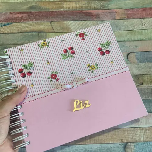 Livro do Bebê Tema Cereja 20 x 20cm
