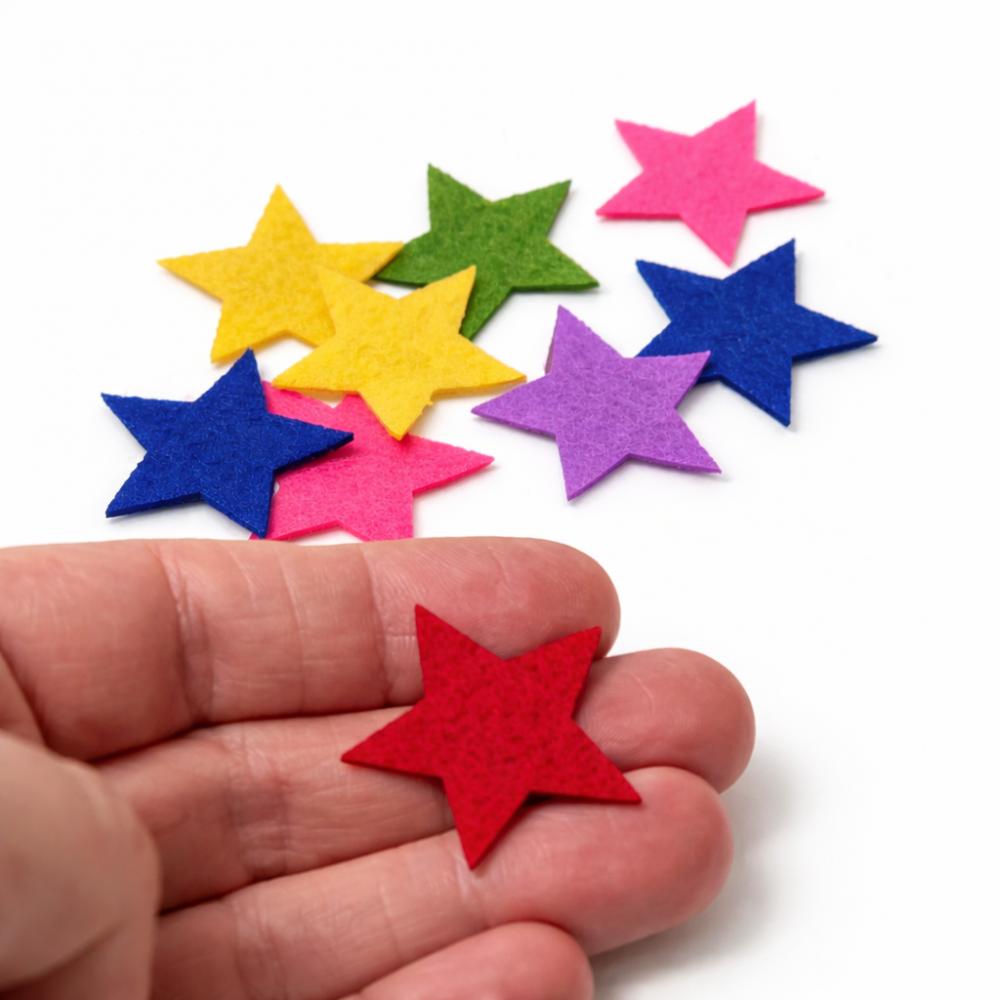 100 Apliques estrelinha no FELTRO ou EVA