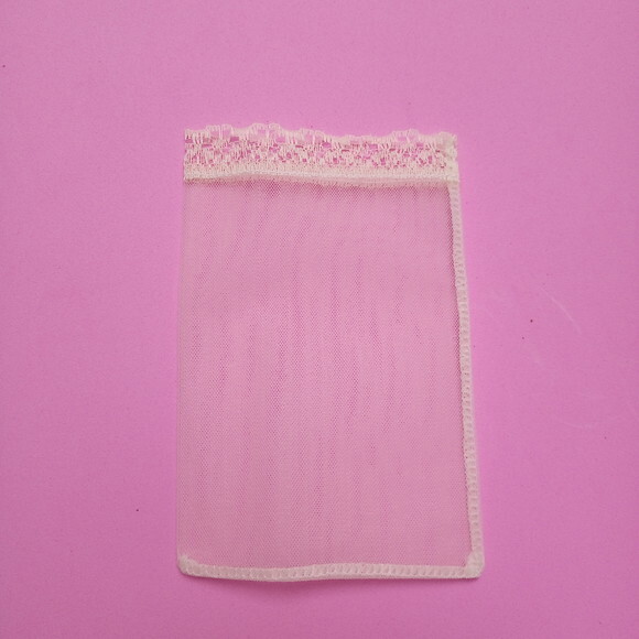 Saquinho Organza Tunil com Renda Bege 9x13cm