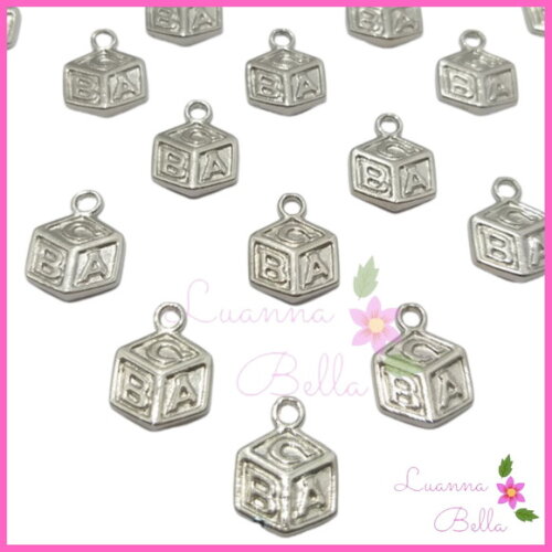 Pingente Dado A-B-C de Metal Prata-Pct c/15 Unidades
