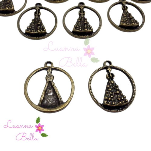 Pingente N. S. Aparecida cor ouro velho 2,8cm Pct C/10 unds