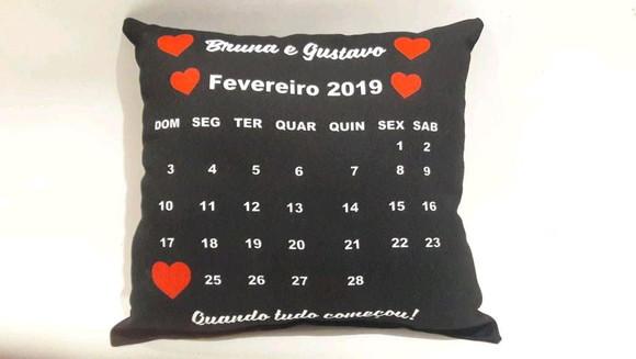 Almofada calendário _presente namorado